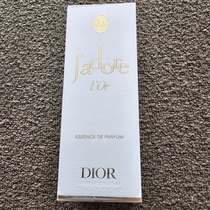 Dior J'adore L'Or Parfum in White and Gold